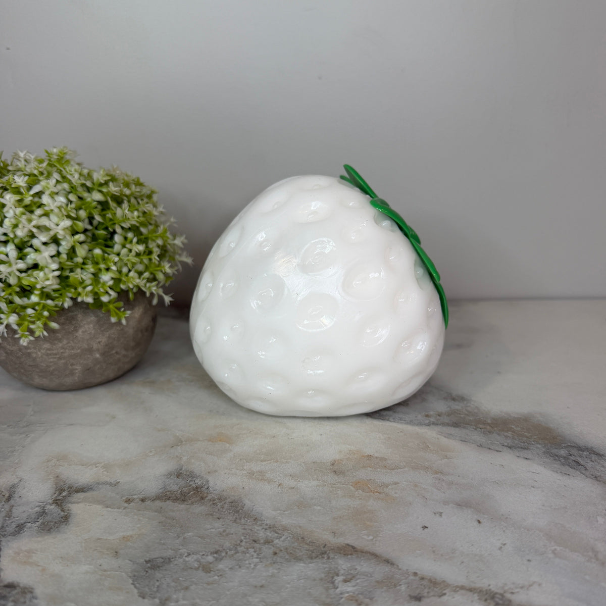 Squishy Toy - Color Changing Strawberry Dough, Jumbo